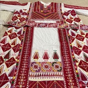 Handmade thobe from Gaza brand new never worn